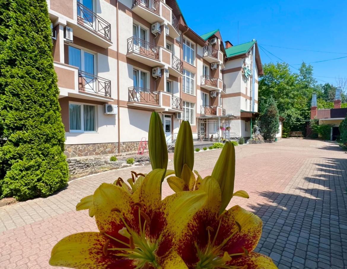 Lileya Hotel Polyana  Εξωτερικό φωτογραφία